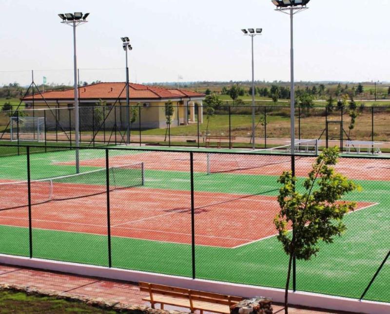 Lighthouse Golf & Spa Apartments 발치크 외부 사진